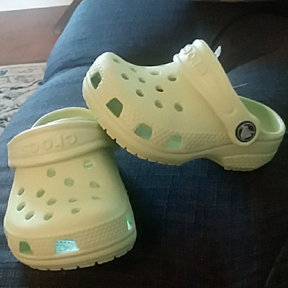 NIB Baby crocs